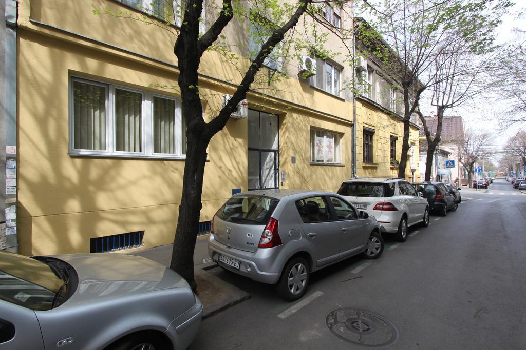 Sneki Apartment Belgrade Extérieur photo